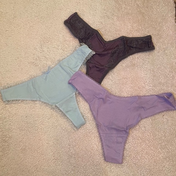 BNIB - 3 pairs of Woman’s Extra-Small Knotty Knickers. - Picture 1 of 7